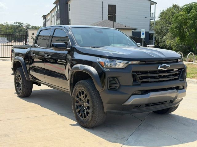 Chevrolet Colorado Vehicle Full-screen Gallery Image 08