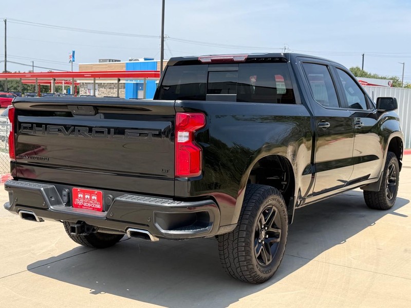 Chevrolet Silverado 1500 Vehicle Full-screen Gallery Image 06