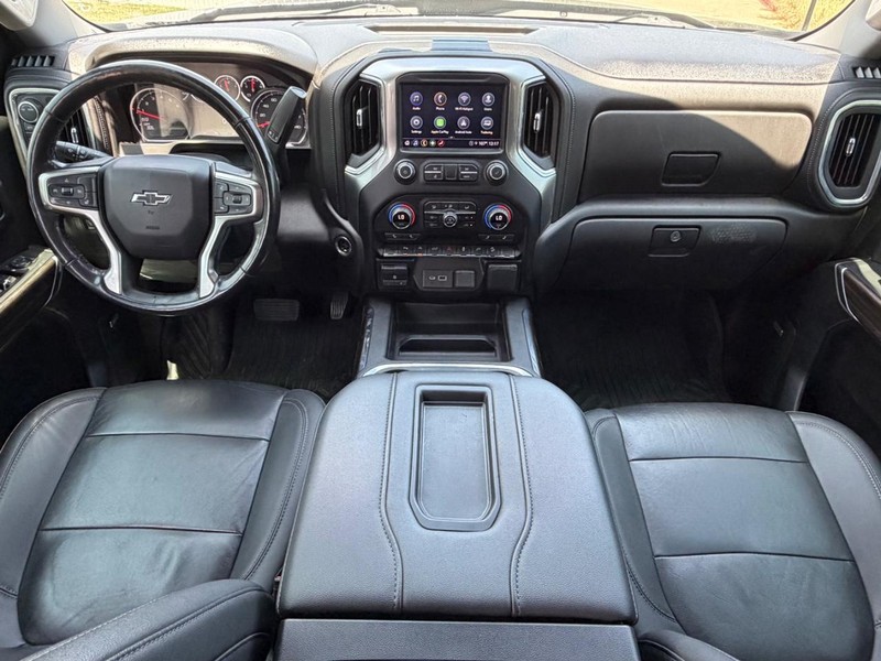 Chevrolet Silverado 1500 Vehicle Full-screen Gallery Image 20