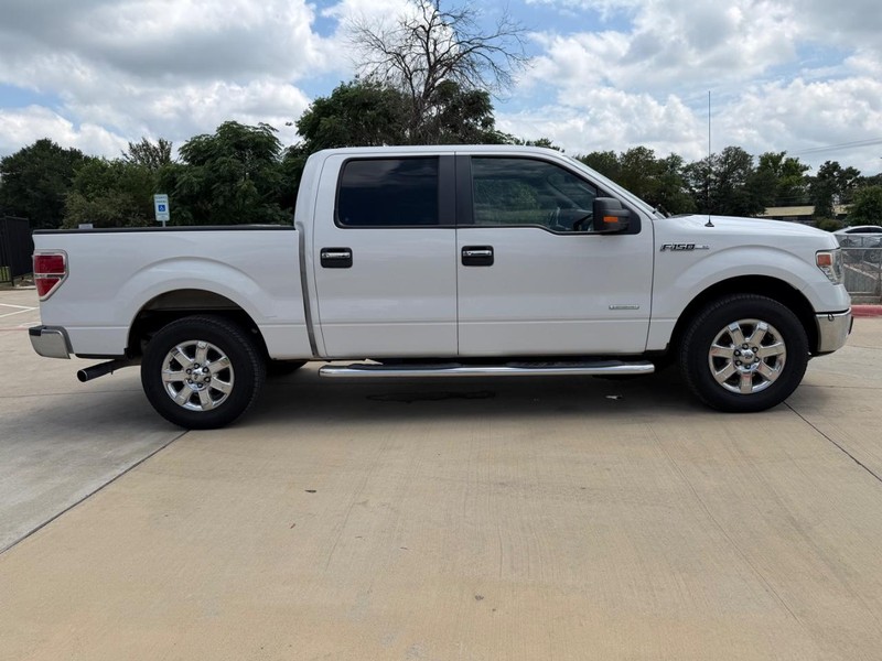 Ford F-150 Vehicle Full-screen Gallery Image 07