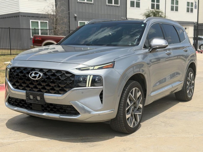 Hyundai Santa Fe Vehicle Full-screen Gallery Image 02