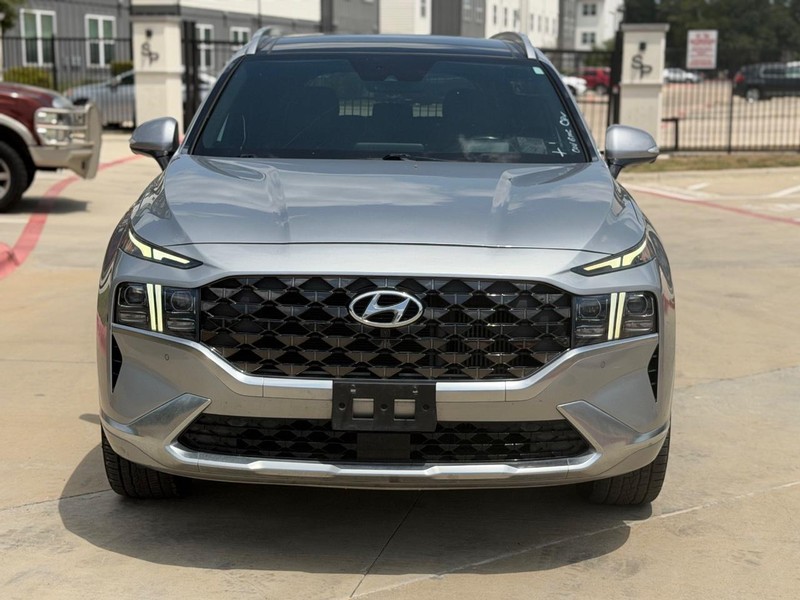 Hyundai Santa Fe Vehicle Full-screen Gallery Image 09