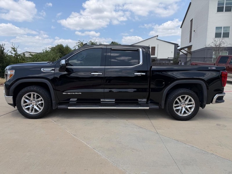 GMC Sierra 1500 Vehicle Full-screen Gallery Image 03