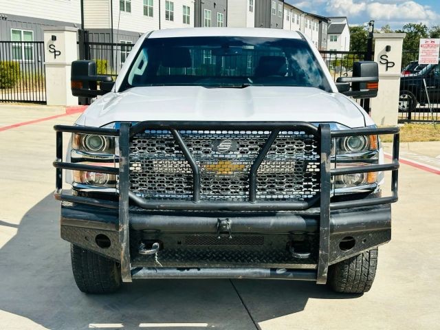 Chevrolet Silverado 2500HD Vehicle Full-screen Gallery Image 09