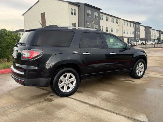 GMC Acadia Vehicle Full-screen Gallery Image 04