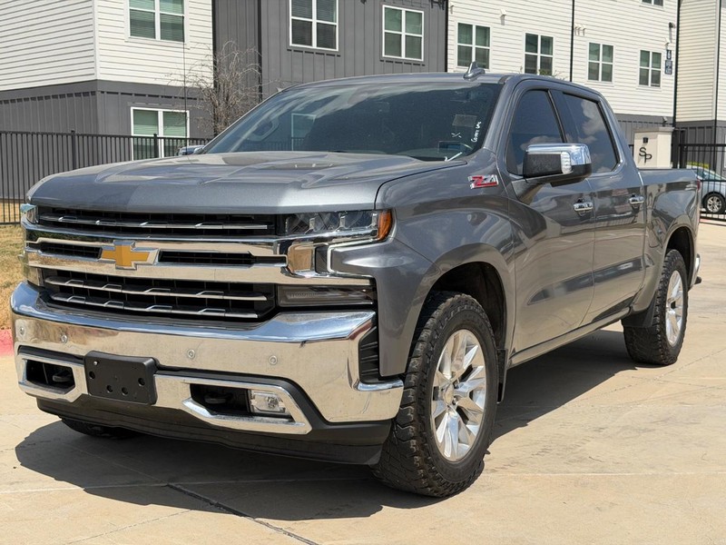 Chevrolet Silverado 1500 Vehicle Full-screen Gallery Image 02
