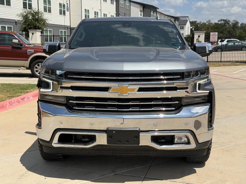 Chevrolet Silverado 1500 Vehicle Full-screen Gallery Image 07