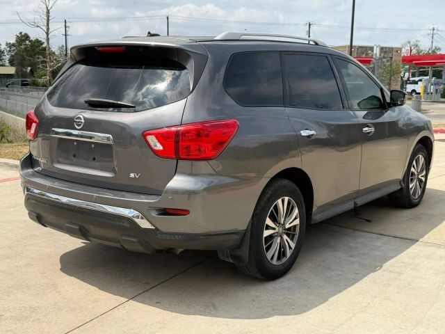 Nissan Pathfinder Vehicle Full-screen Gallery Image 06