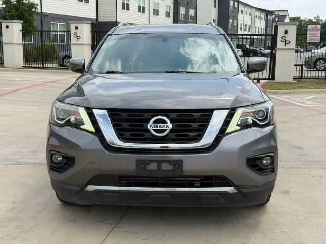Nissan Pathfinder Vehicle Full-screen Gallery Image 09