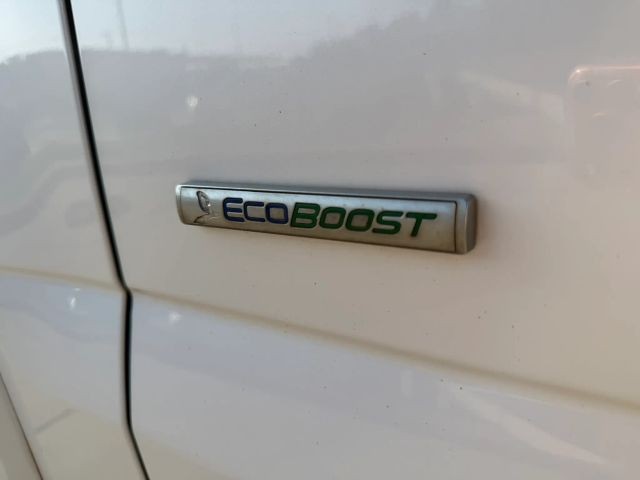 Ford F-150 Vehicle Full-screen Gallery Image 24