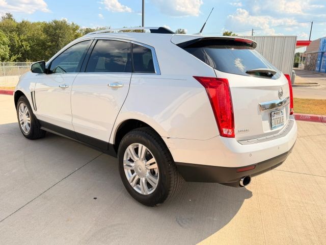 Cadillac SRX Vehicle Full-screen Gallery Image 04