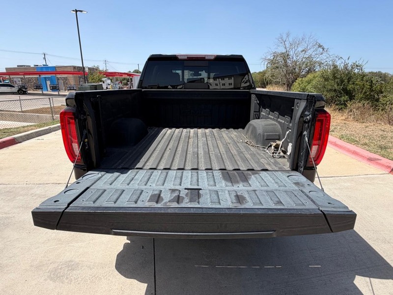 GMC Sierra 1500 Vehicle Full-screen Gallery Image 21