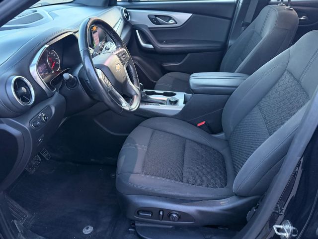 Chevrolet Blazer Vehicle Full-screen Gallery Image 10