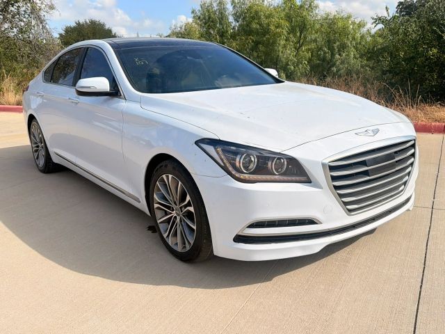 Hyundai Genesis Vehicle Full-screen Gallery Image 08