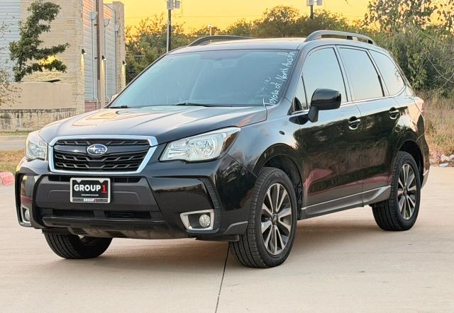 Subaru Forester Vehicle Full-screen Gallery Image 02
