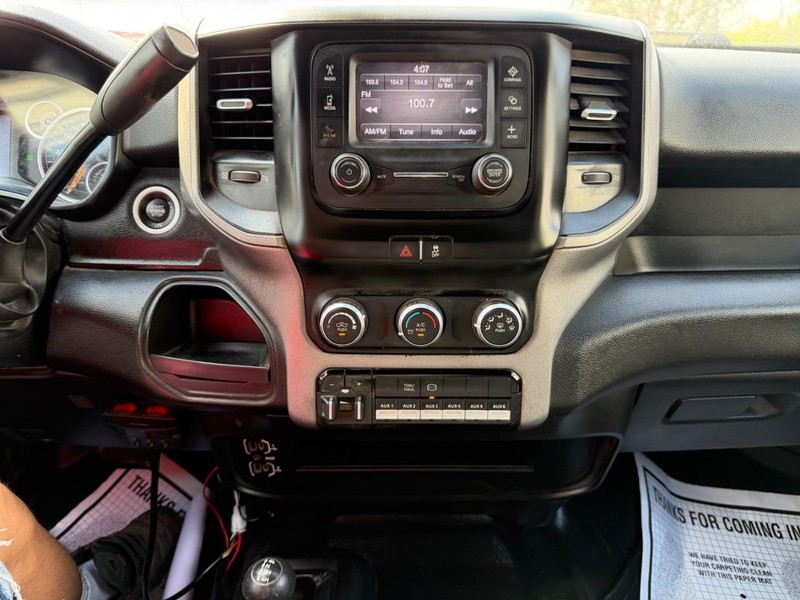 Ram 3500 Chassis Cab Vehicle Full-screen Gallery Image 15