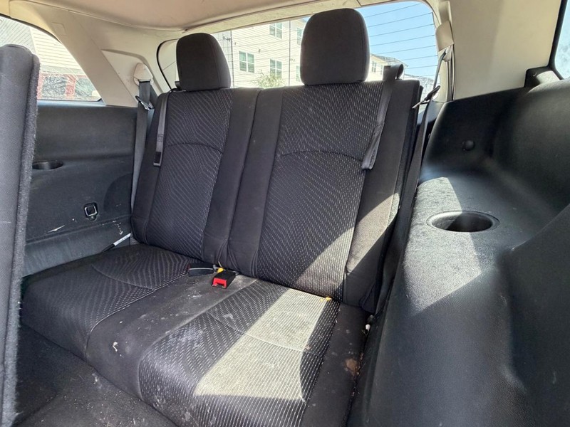 Dodge Journey Vehicle Full-screen Gallery Image 19