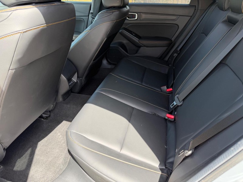 Acura Integra Vehicle Full-screen Gallery Image 17