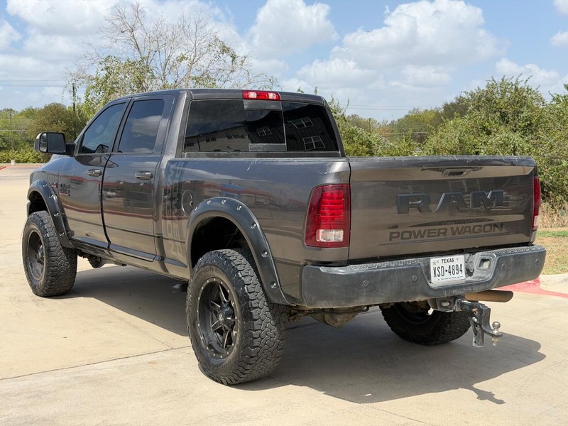 Ram 2500 Vehicle Full-screen Gallery Image 04