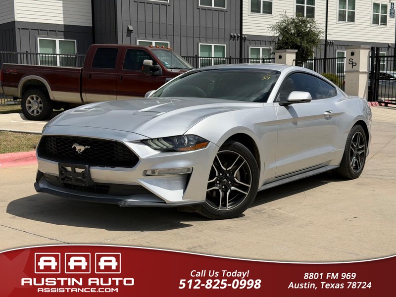 Ford Mustang Vehicle Full-screen Gallery Image 01