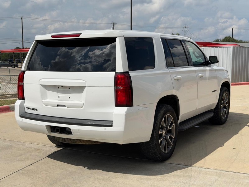 Chevrolet Tahoe Vehicle Full-screen Gallery Image 06