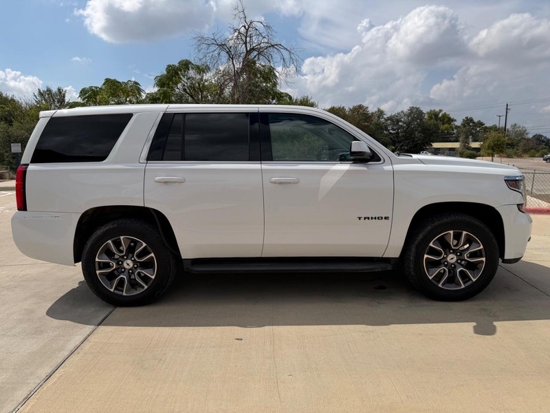 Chevrolet Tahoe Vehicle Full-screen Gallery Image 07
