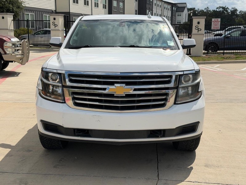 Chevrolet Tahoe Vehicle Full-screen Gallery Image 09