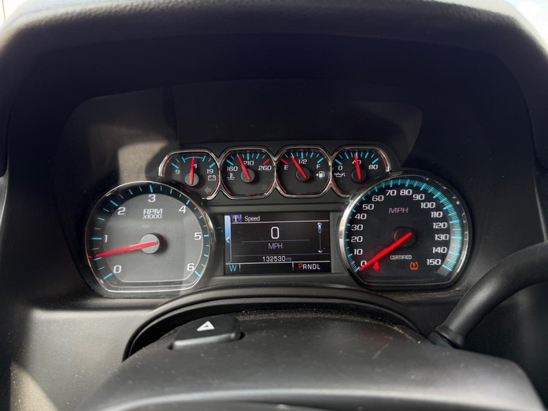 Chevrolet Tahoe Vehicle Full-screen Gallery Image 13
