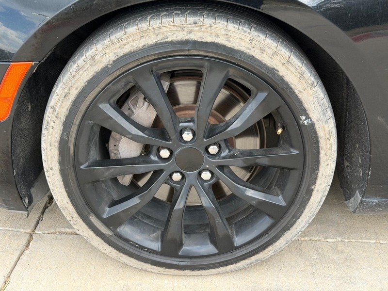 Cadillac XTS Vehicle Full-screen Gallery Image 22