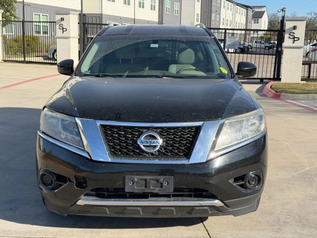 Nissan Pathfinder Vehicle Full-screen Gallery Image 09