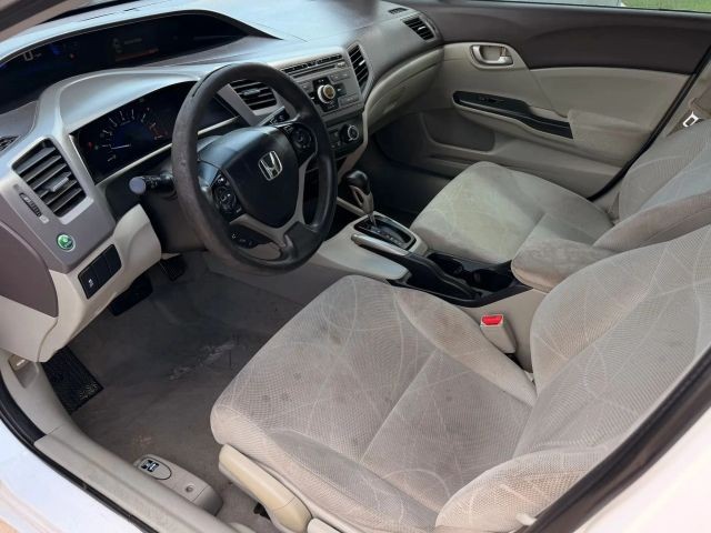 Honda Civic Sedan Vehicle Full-screen Gallery Image 11