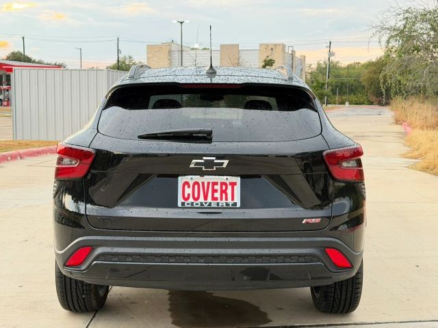 Chevrolet Trax Vehicle Full-screen Gallery Image 05