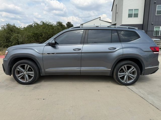 Volkswagen Atlas Vehicle Full-screen Gallery Image 03