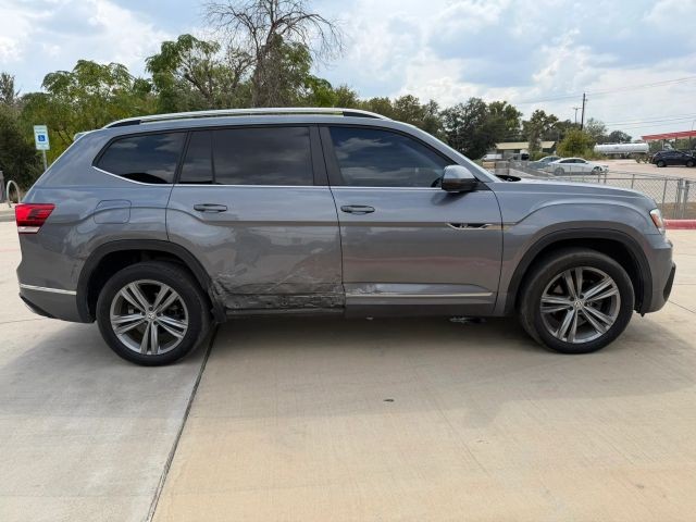 Volkswagen Atlas Vehicle Full-screen Gallery Image 07