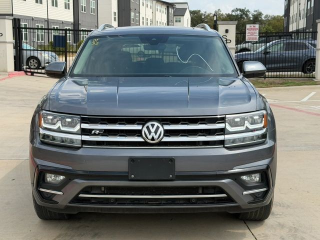 Volkswagen Atlas Vehicle Full-screen Gallery Image 09
