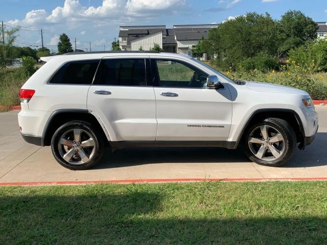 Jeep Grand Cherokee Vehicle Full-screen Gallery Image 06