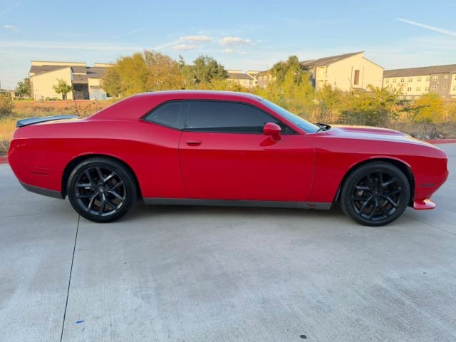 Dodge Challenger Vehicle Full-screen Gallery Image 07