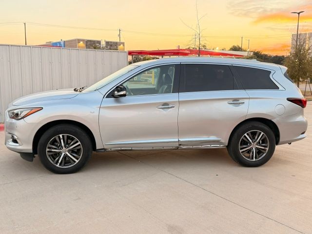 INFINITI QX60 Vehicle Full-screen Gallery Image 03