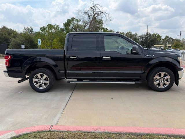 Ford F-150 Vehicle Full-screen Gallery Image 07
