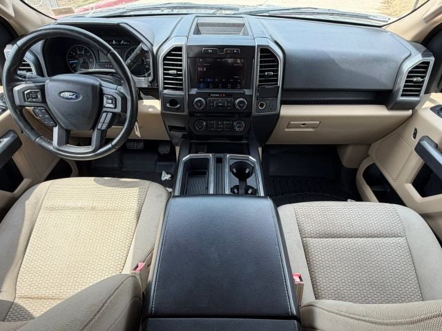 Ford F-150 Vehicle Full-screen Gallery Image 20