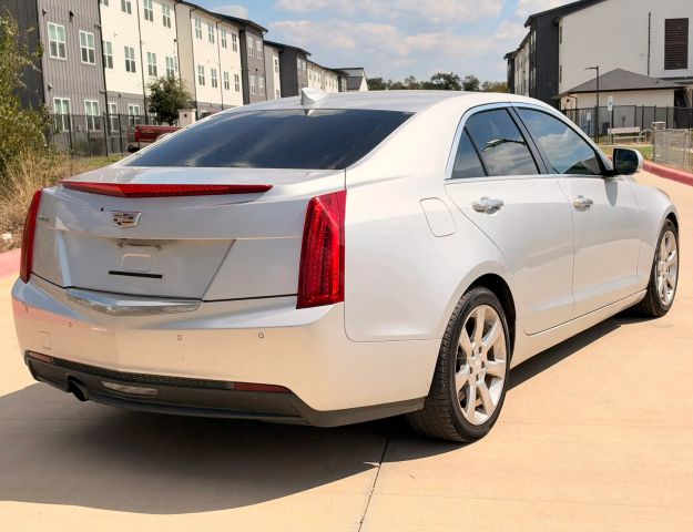 Cadillac ATS Sedan Vehicle Full-screen Gallery Image 06