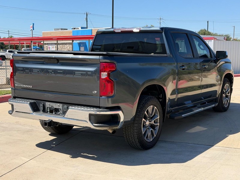 Chevrolet Silverado 1500 Vehicle Full-screen Gallery Image 05