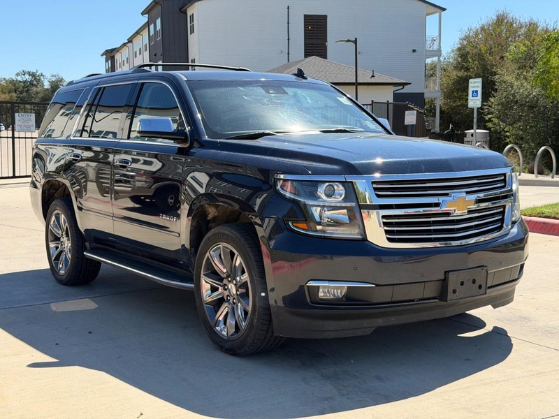 Chevrolet Tahoe Vehicle Full-screen Gallery Image 08