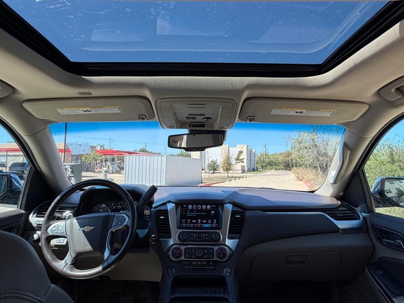 Chevrolet Tahoe Vehicle Full-screen Gallery Image 22