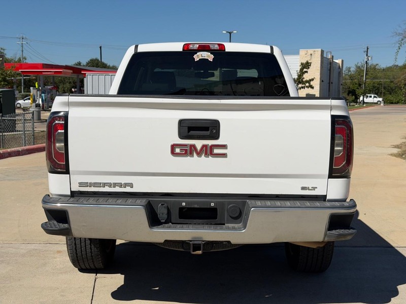 GMC Sierra 1500 Vehicle Full-screen Gallery Image 05