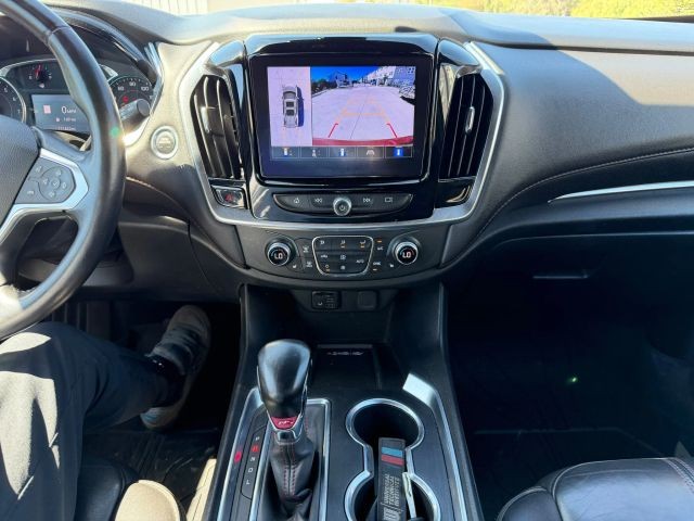 Chevrolet Traverse Vehicle Full-screen Gallery Image 12