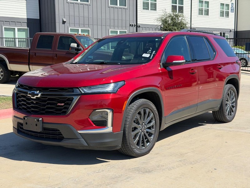 Chevrolet Traverse Vehicle Full-screen Gallery Image 02