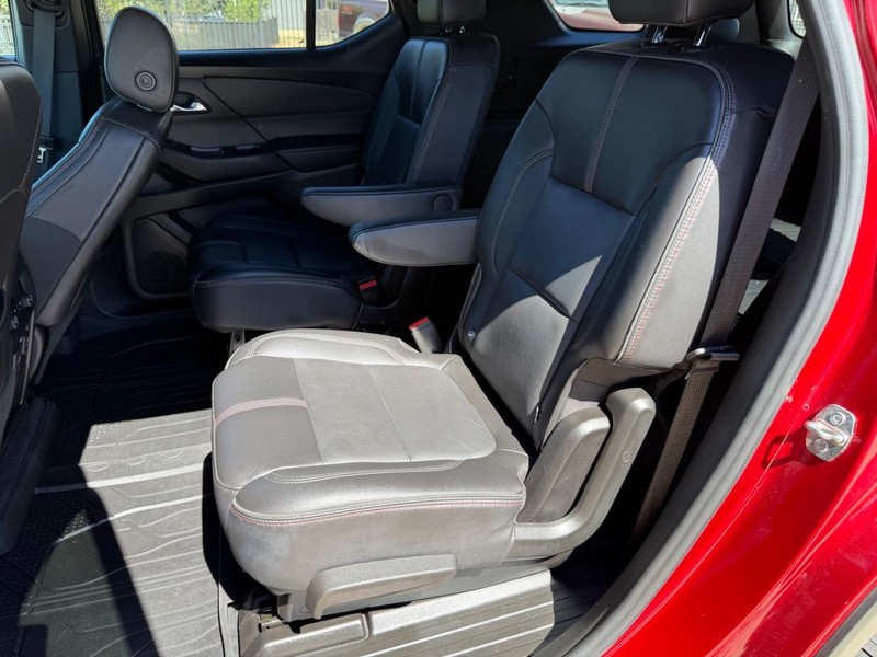 Chevrolet Traverse Vehicle Full-screen Gallery Image 14