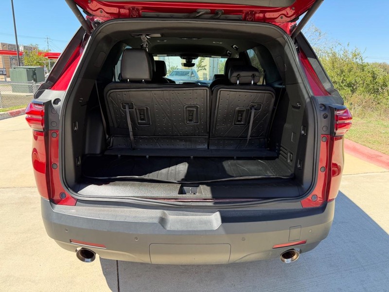 Chevrolet Traverse Vehicle Full-screen Gallery Image 18