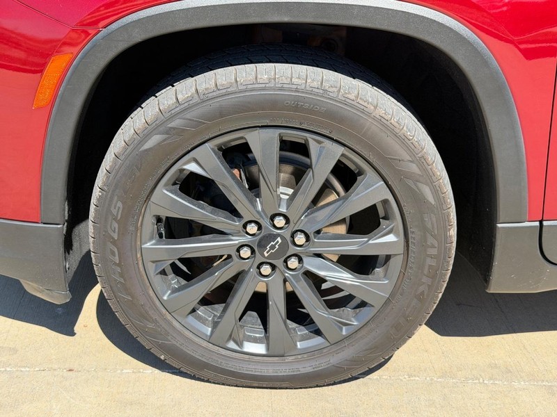 Chevrolet Traverse Vehicle Full-screen Gallery Image 19